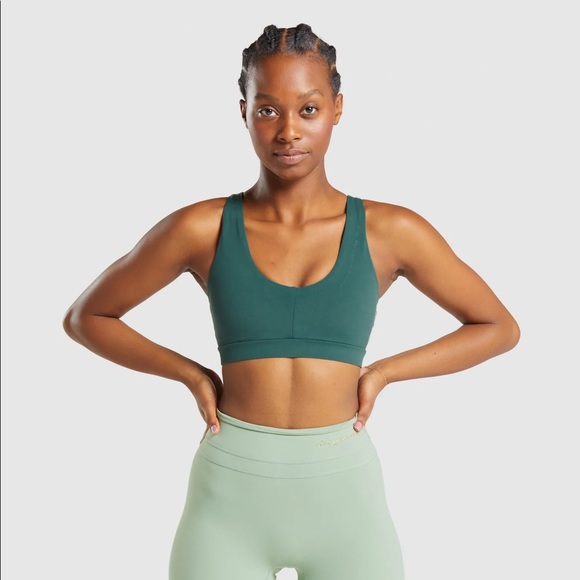 Whitney Simmons Amazon Sports Bra - Picture 4 of 4